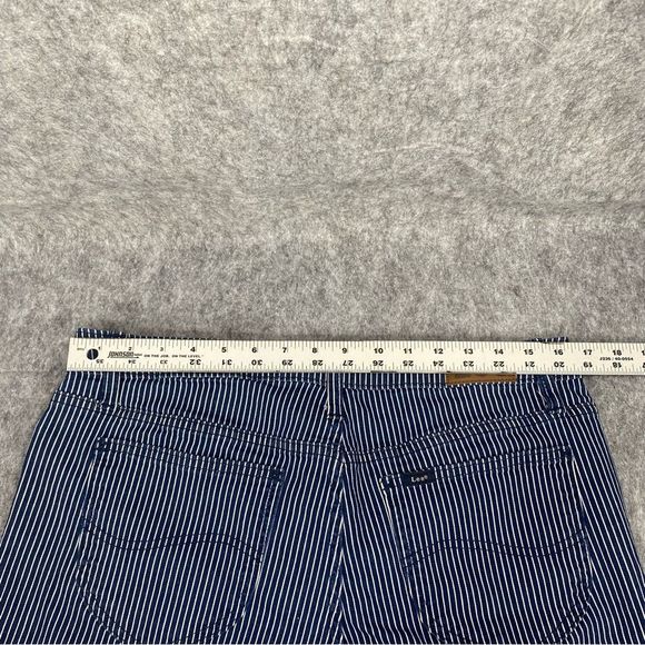 Lee Womens Blue/White Striped Regular Fit Short Mid Rise Shorts Size 14 Medium - Picture 8 of 11